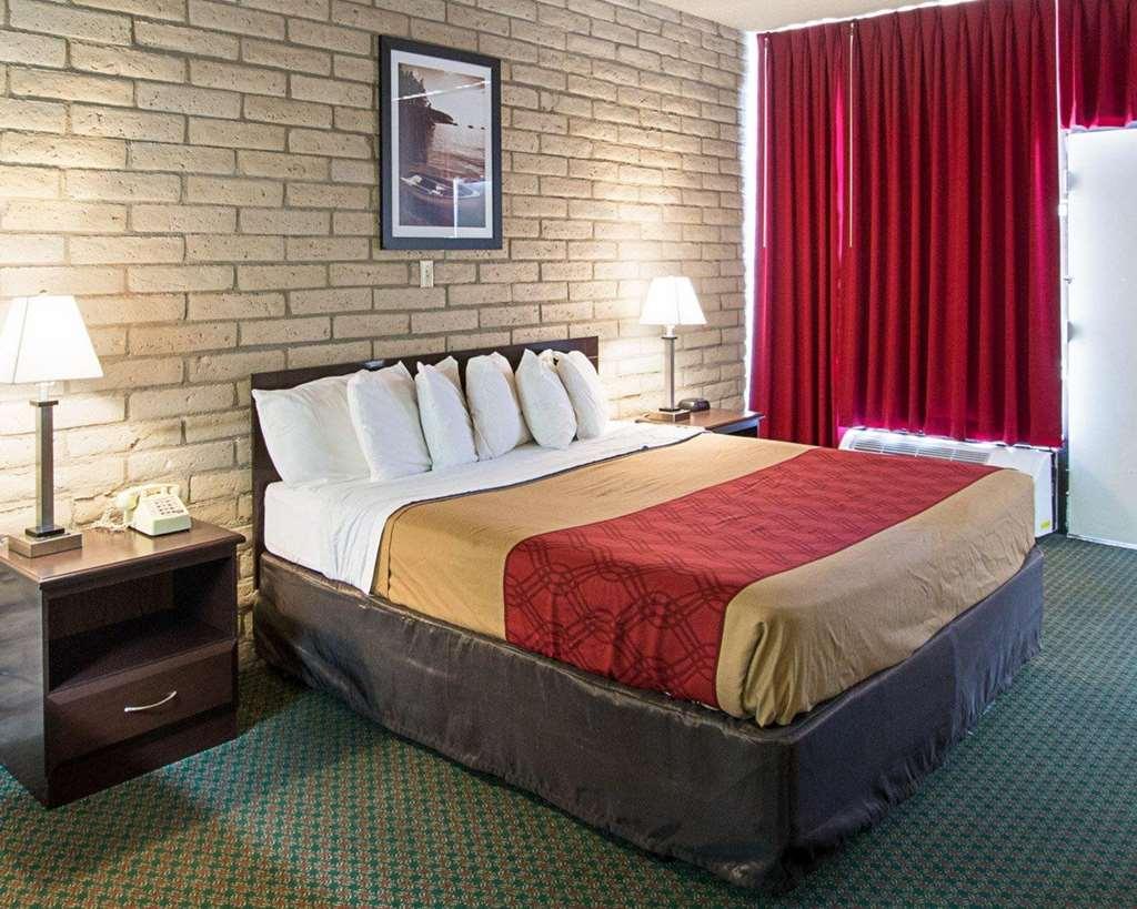 Econo Lodge San Angelo Ruang foto