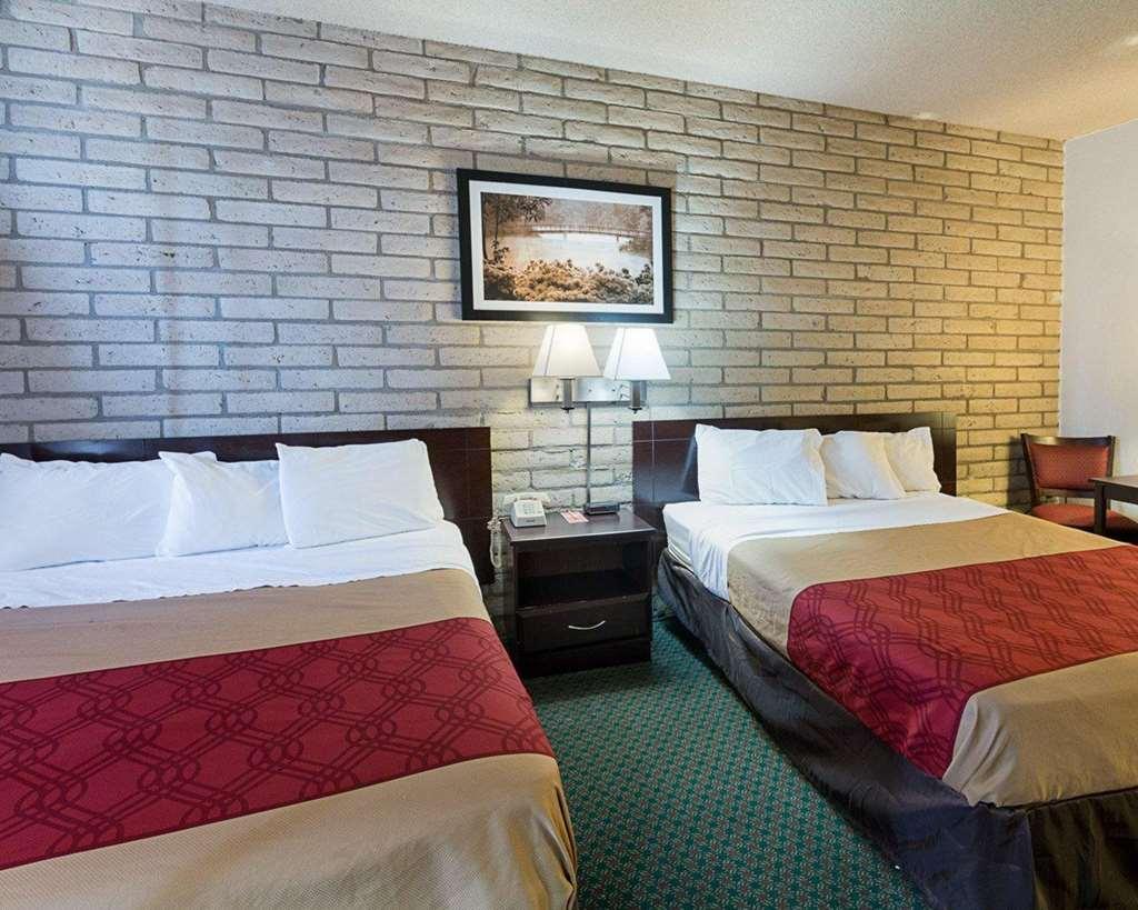Econo Lodge San Angelo Ruang foto
