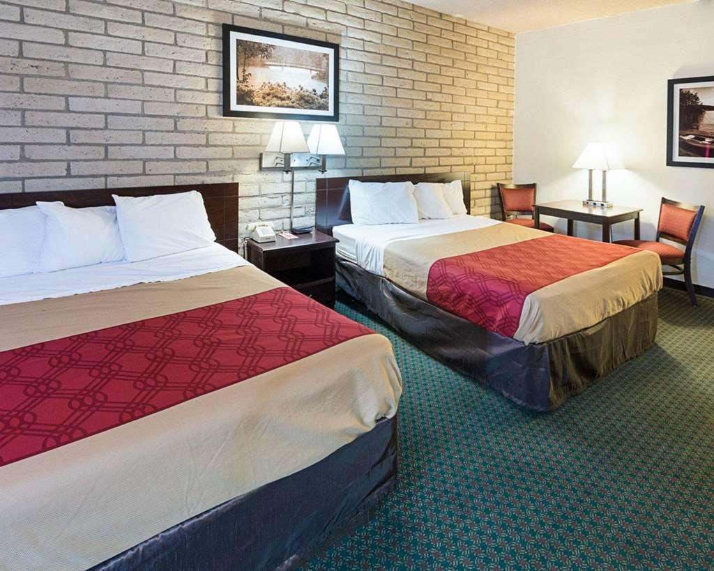 Econo Lodge San Angelo Ruang foto
