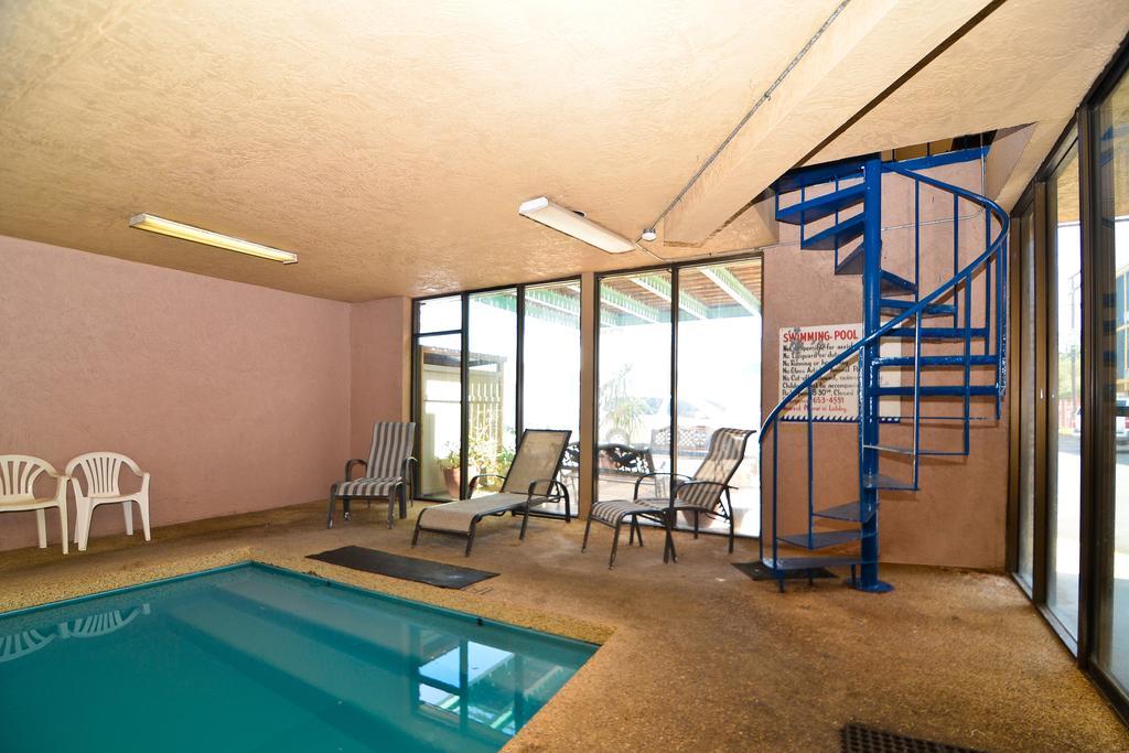 Econo Lodge San Angelo Bagian luar foto